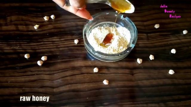 Look 20 Years Younger With Chickpeas Anti Aging Facial Cream | 51 Years Old Looks 20