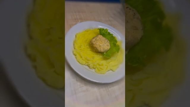 Куриные котлеты / Детское меню