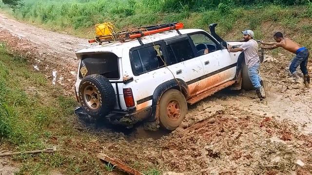 Tanzania Offroad Maniacs   4x4 Land Cruiser 80