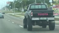 REDNECK TOYOTA 4WD PICKUP TRUCK