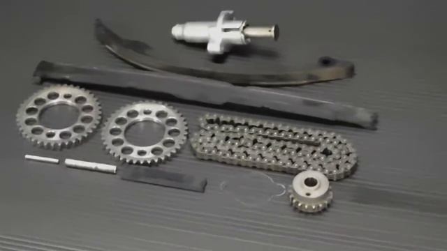 YZF-R1 5PW 純正 カムチェーン & テンショナー エンジンはこんな感じです。