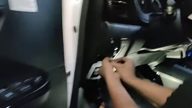 toyota Hilux Air Horn Installed