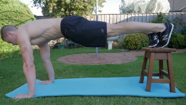 Планка (Straight Arm Planks)