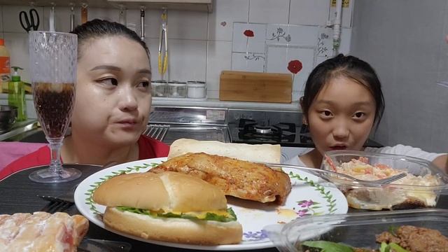 Мукбанг Бургер и шаурма