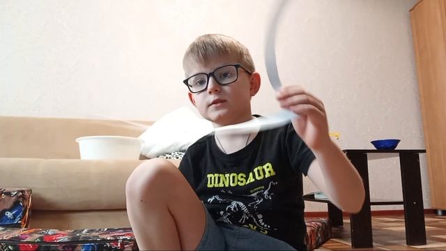 как сделать рамку из бумаги ВИДЕО НА МОЁМ КАНАЛЕ ТОЛЬКО ВСЁ В ОПИСАНИИ