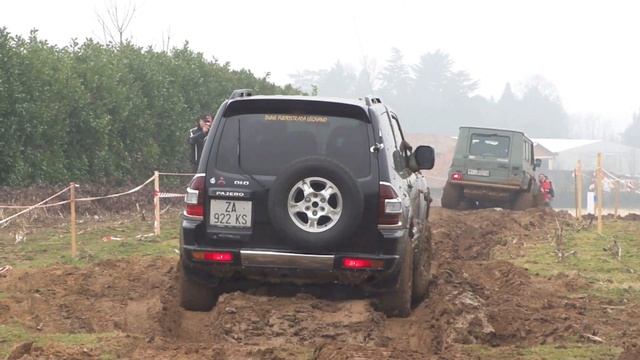 B&D Tregasio 2011 - Pajero V60 nero