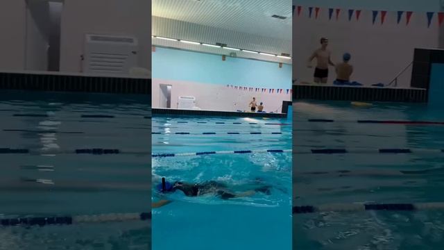 Плавание с сибайк в бассейне.