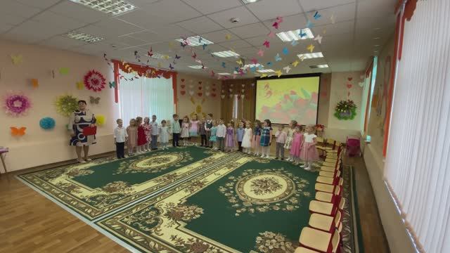 Праздник 8 марта 2023