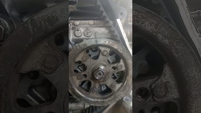 Toyota diesel 5L timing marks