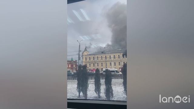 ‼️🇷🇺В Туле горит военный госпиталь
▪️Сообщается что огонь охватил верхний этаж здания на…🔽🔽🔽