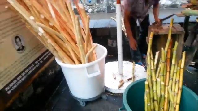 We Kexy and we know it.Mauritius.Ep.N18.Sugarcane  juice