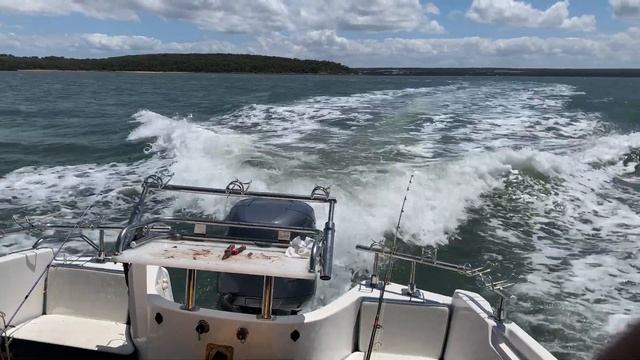 WEEKEND FISHING TRIP AT WESTERN PORT AUSTRALIA | REVIEW NONGSHIM TEMPURA UDON DIATAS KAPAL