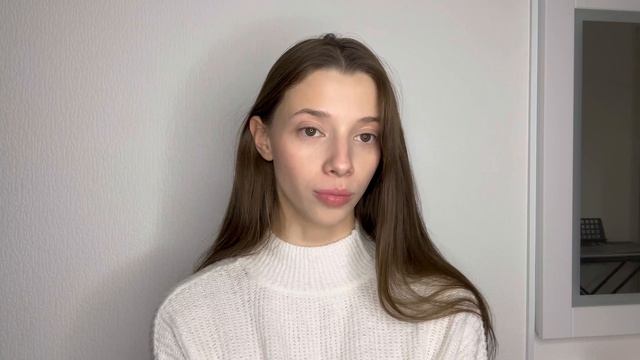 Полина Гухман 18 лет
