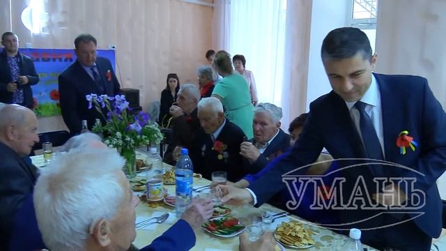 Умань. 9 травня. Солдатська каша для ветеранів