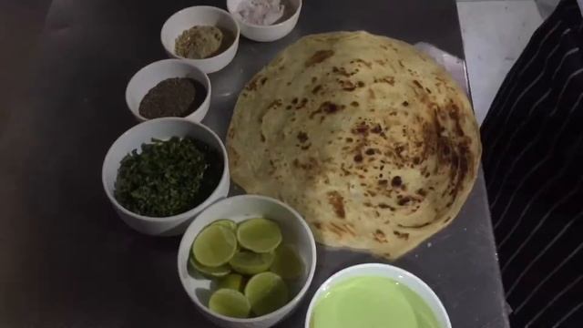 Paneer Tikka Laccha Rolls | Moti Mahal, Cuttack | FoodFindo