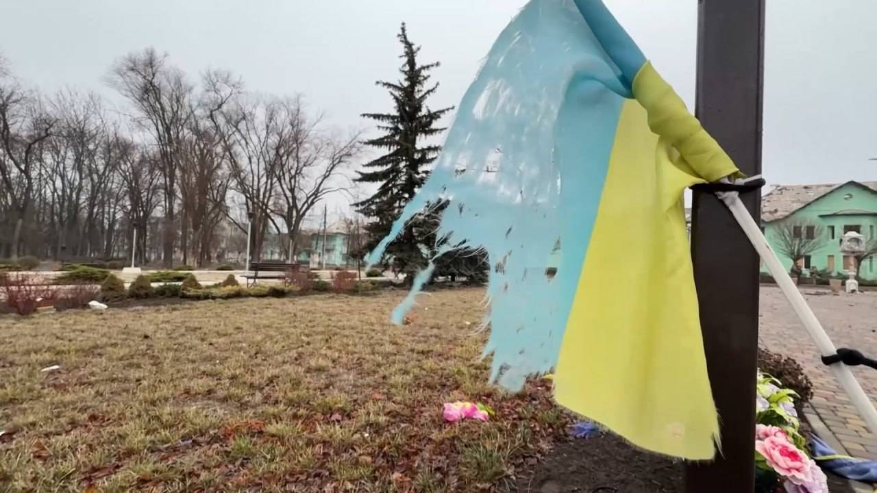 Российские военнослужащие эвакуировали из Курахово оставшихся в городе местных жителей