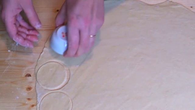 COOKIE - PIGGIE FROM A DOUGH WITH MARZIPAN FILLING. Tasty Baking Recipe