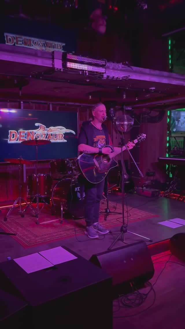 DENozaur - Рассвет (live фрагмент)