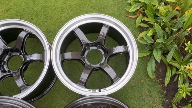 Advan RG-D2 SUV FF Ring 18 BARU Fortuner VRZ VNT Pajero Dakar Blazer MUX DMAX Hilux Triton Everest