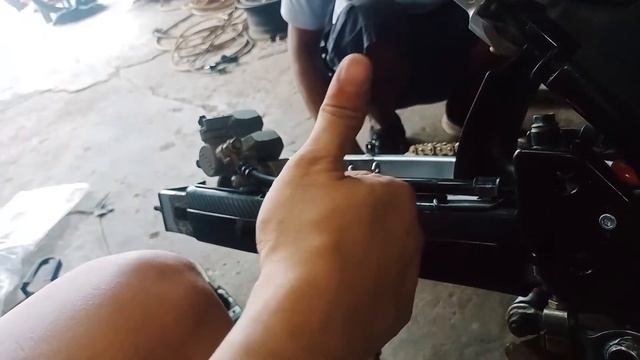 Crf150l swing arm protector installation Carbon finish