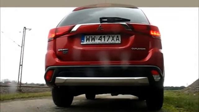 Mitsubishi Outlander 2.2 DID 4x4 dźwięk silnika wydechu / exhaust sound
