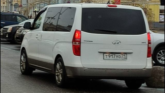 Hyundai H-1 2018