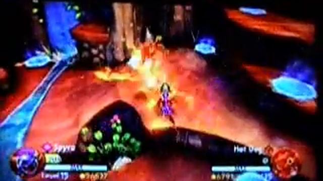 Hot Dog vs Spyro