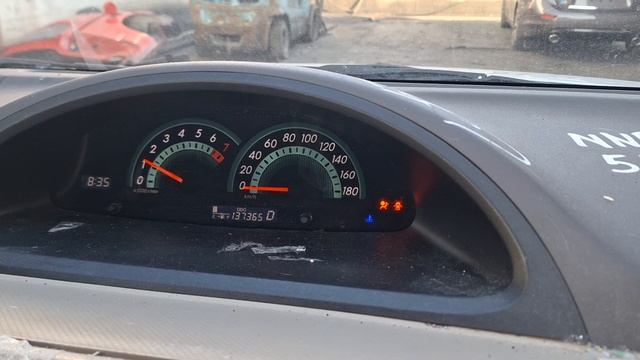 TOYOTA PORTE 4856