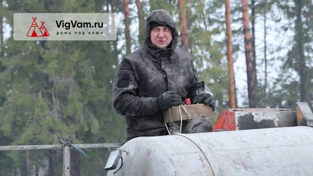 Заливка фундамента монолитной плиты