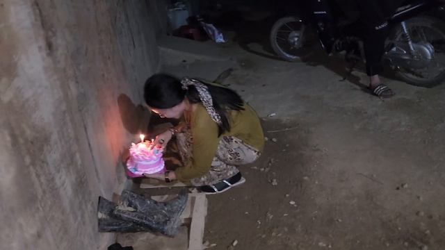zoo siab lug hnub yug os....8/4/2024