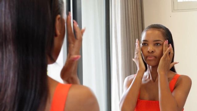 Anti-Ageing Skincare in your 40s with Hlengiwe Twala | Clarins