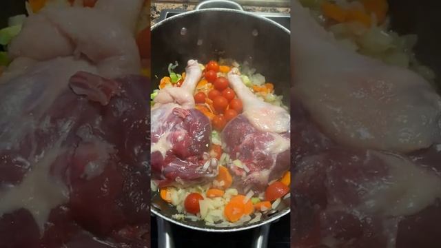 Gänsekeule mit Rotkohl und Kartoffeln - Live vom Küchenherd #food#christmas#yummy