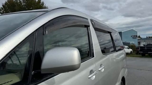 2003 Toyota Alphard V 90K (Surrey, British Columbia)