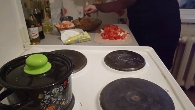 Фидеуа с креветками