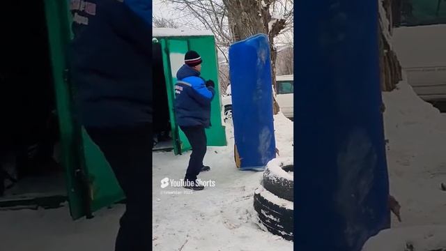 MORTAL COMBAT 3 // Драка с диваном 😂 )) ТИМАРТДАН. Прикол.