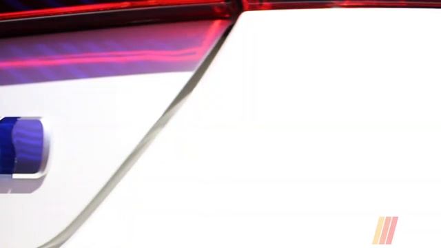 Toyota New Camry Hybrid - GIIAS 2015