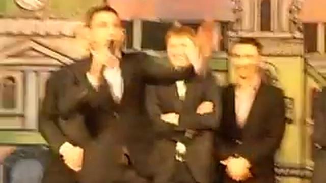 МаксимуМ в Омске. Миша толкает речь))