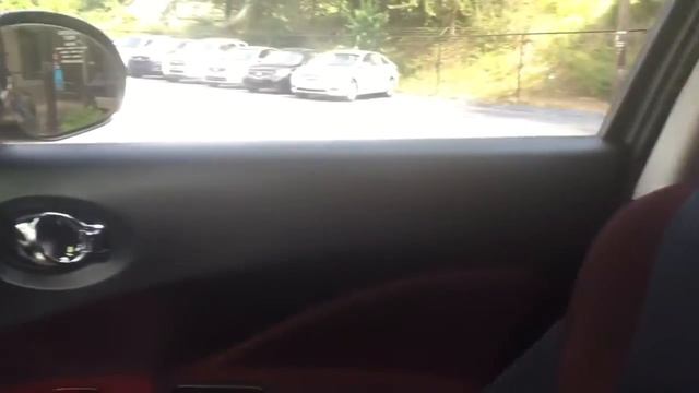 H8206 2011 Nissan Juke w/ Navigation tradingpostcars.com