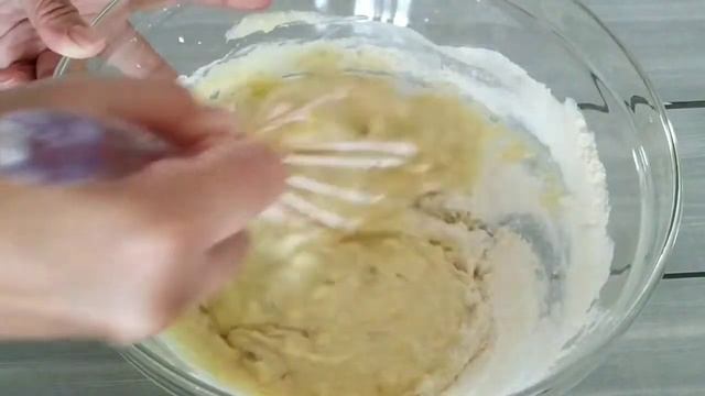Easy Banana Muffin with Chocolate chips Recipe (How to make muffin)