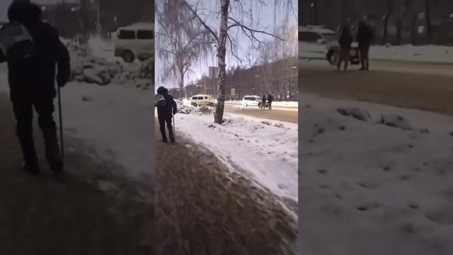 🚓🚗Прямо сейчас авария на Врача Михайлова, 49  Что-то много сегодня. Давайте осторожнее на дорогах?