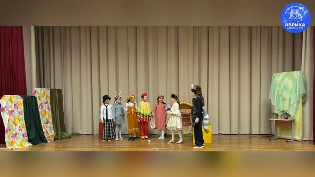 Фрагмент спектакля "Кошкин дом" (Театральная студия "Образ")