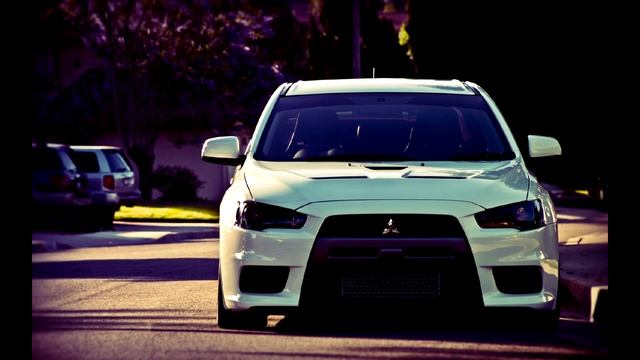 AvtoSlide - Mitsubishi Lancer