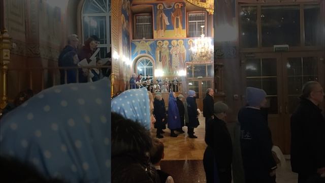 1000147004.mp4 Введение во Храм Пресвятой Богородицы (5м)