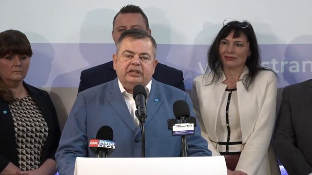Tisková konference Strany PRO: Oznámení kandidatury a představení kandidátů do EP