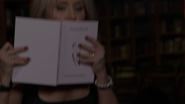 Презентация сборника Надежды Цветковой #СТИХИНАДЕЖДЫ в COMMUNITY MOSCOW ноябрь 2023