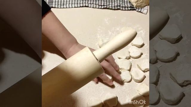 Milk porridge with pasta and dumplings with potatoes. Каша з макаронами, вареники з картоплею.