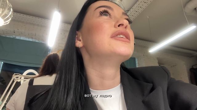 НОВОГОДНИЙ🎄ТРЕШ МАНИКЮР 💅🏽 ЕДУ ПЕРЕДЕЛЫВАТЬ 🥸