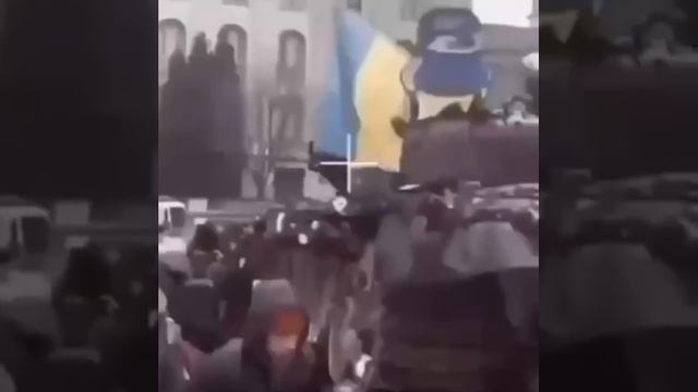 Укропы привезли в Берлин подбитый русский танк