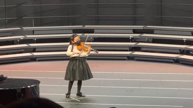 Claire Lee (이소윤) - Sarasate: Introduction and Tarantella
