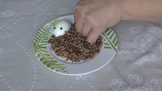 забавная еда для детей/гречневая каша с мышками